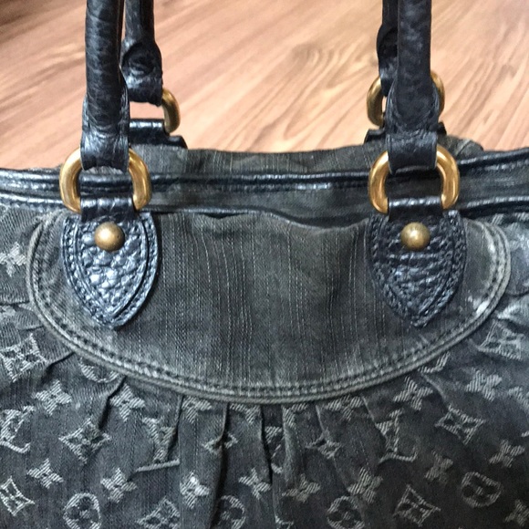 SOLD ‼️authentic Louis Vuitton denim shoulder bag - Picture 3 of 16